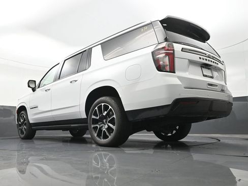 Used 2024 Chevrolet Suburban RST RWD image 26