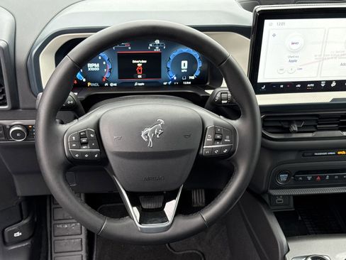 New 2025 Ford Bronco Sport Heritage w/ Convenience Package image 17