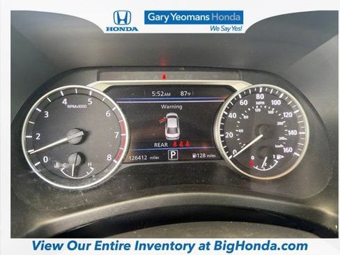 Used 2022 Nissan Sentra SV w/ All-Weather Package FWD image 4
