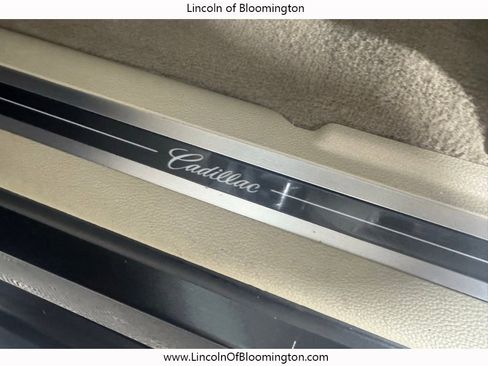 Used 2018 Cadillac Escalade ESV Luxury image 42