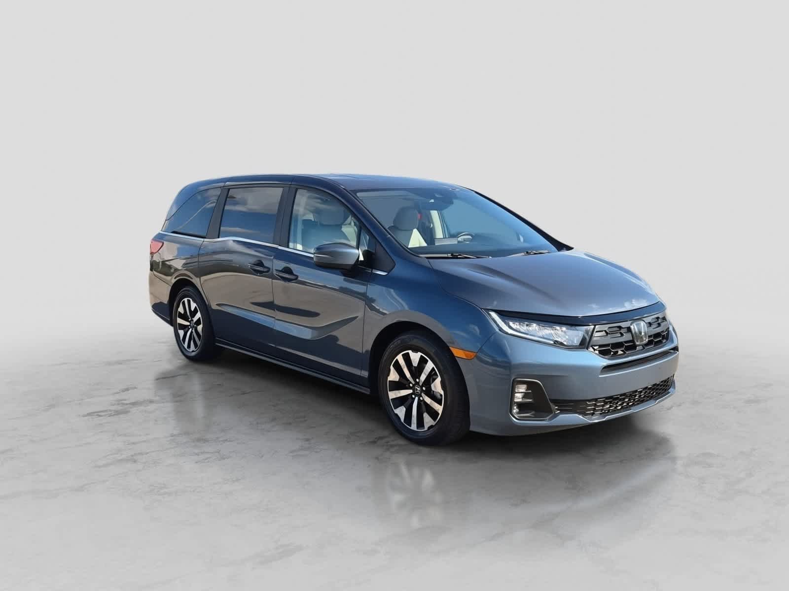 Used 2025 Honda Odyssey EX-L image 2