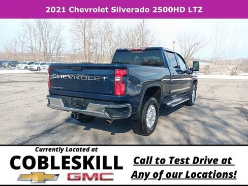 Used 2021 Chevrolet Silverado 2500 LTZ w/ LTZ Convenience Package image 4