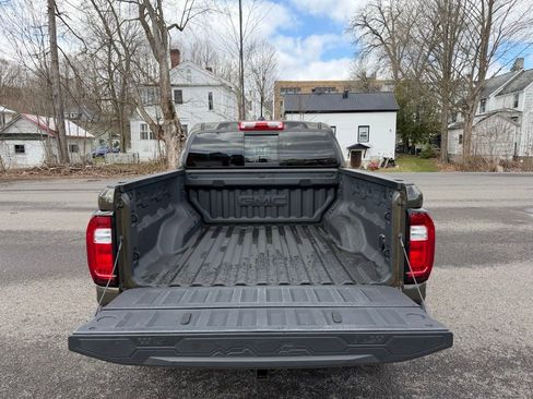 Used 2023 GMC Canyon AT4 w/ AT4 Premium Package image 6