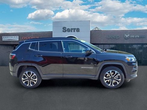 Used 2023 Jeep Compass Limited AWD/4WD image 8