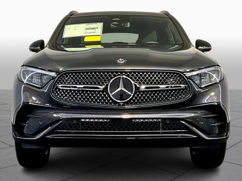 New 2026 Mercedes-Benz GLC 300 4MATIC image 2