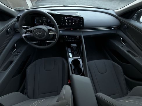 New 2026 Hyundai Elantra SEL Sport Premium FWD image 23