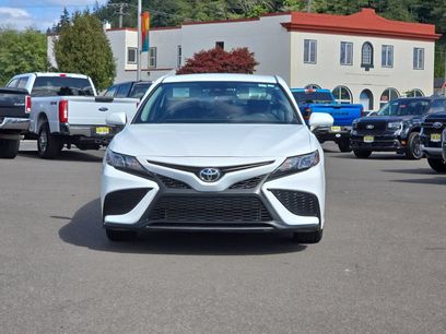 Used 2024 Toyota Camry SE