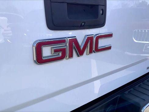 Used 2017 GMC Sierra 1500 SLE w/ SLE Value Package image 31