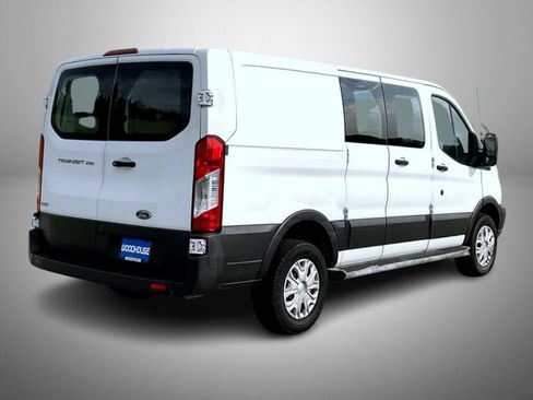 Used 2018 Ford Transit 250 130 Low Roof w/ Exterior Upgrade Package RWD image 5