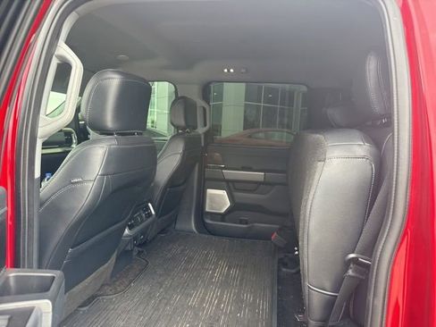Used 2022 Ford F150 Lariat w/ Equipment Group 502A High AWD/4WD image 4