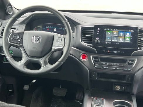 Used 2022 Honda Pilot Sport image 21