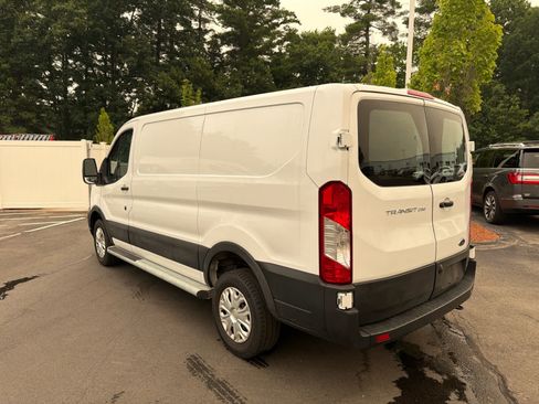 Used 2025 Ford Transit 250 Low Roof w/ Exterior Upgrade Package RWD image 9