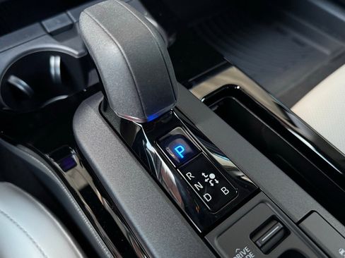 New 2025 Toyota Prius XLE image 30