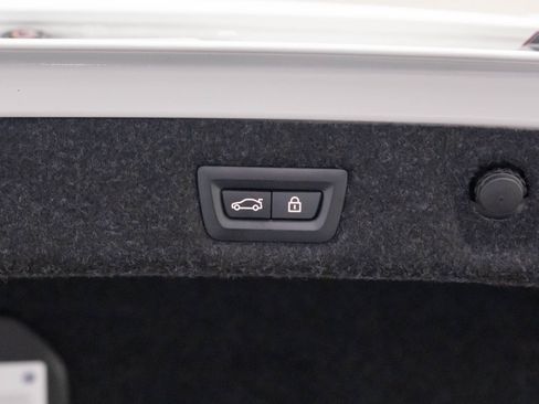 Used 2023 BMW 540i xDrive w/ M Sport Package image 30