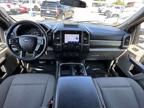 Used 2022 Ford F250 XLT w/ XLT Premium Package AWD/4WD image 7