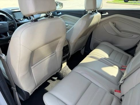 Used 2017 Ford Escape Titanium FWD image 23