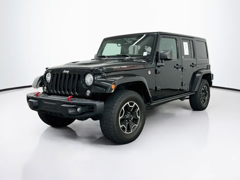 Used 2017 Jeep Wrangler Unlimited Rubicon AWD/4WD image 3