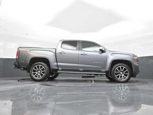 Used 2022 GMC Canyon Denali image 24