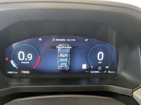 Certified 2025 Ford Explorer Active image 25