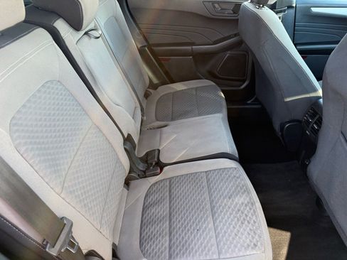 Used 2022 Ford Escape SE w/ Convenience Package image 31