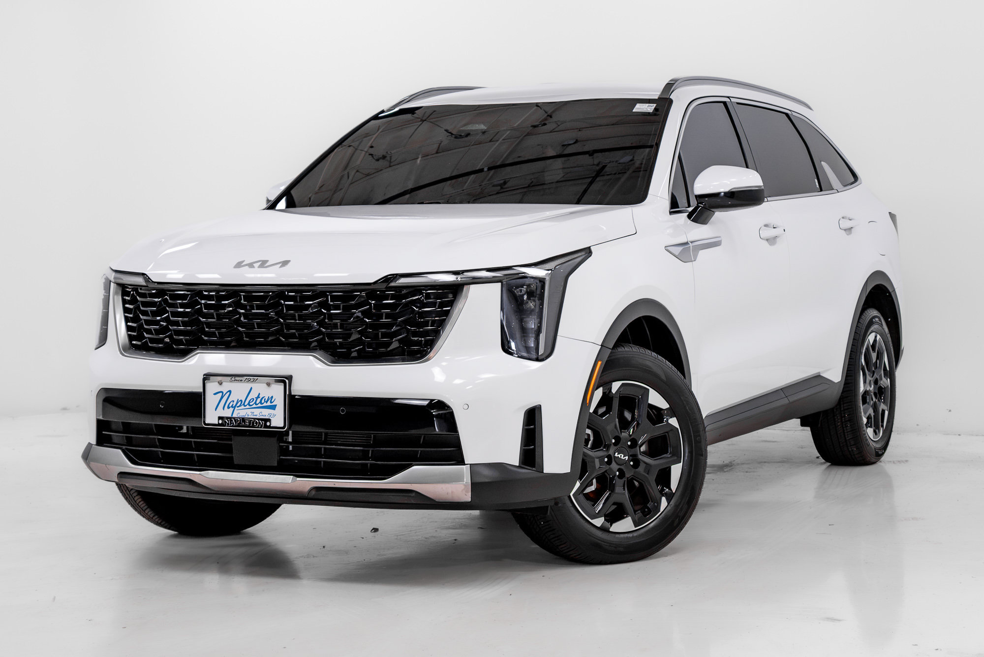 Certified 2026 Kia Sorento S AWD/4WD image 1