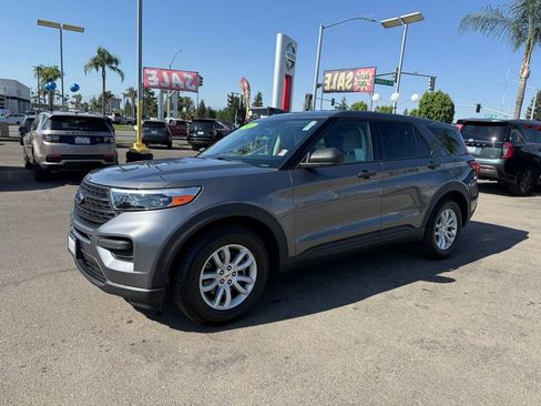 Used 2021 Ford Explorer 2WD w/ Class III Trailer Tow Package image 3