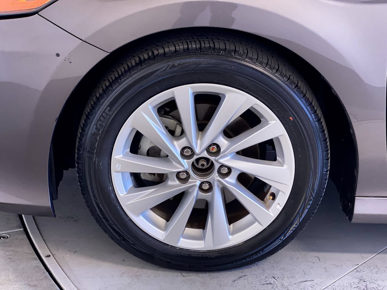 Used 2022 Toyota Camry LE FWD image 12