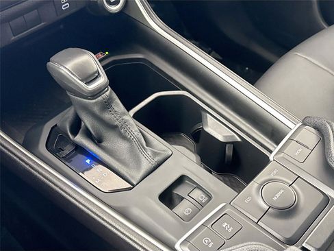 Certified 2025 Toyota Grand Highlander XLE image 26