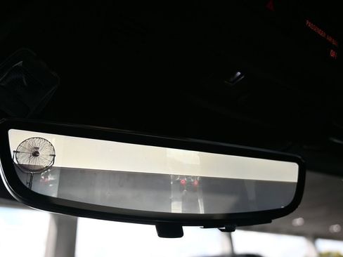 Used 2026 Chevrolet Corvette Stingray Convertible w/ 1LT image 27