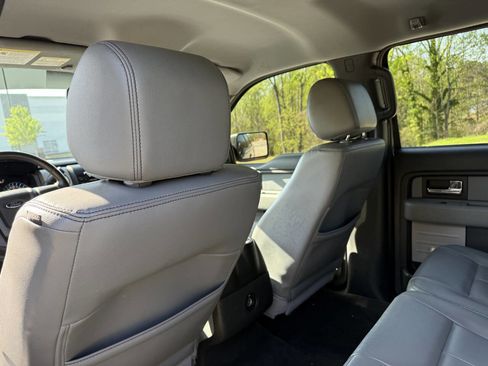 Used 2014 Ford F150 XLT w/ Equipment Group 302A Luxury AWD/4WD image 17