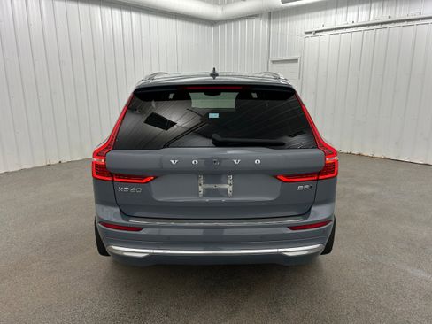 Used 2022 Volvo XC60 B5 Inscription w/ Climate Package AWD/4WD image 31