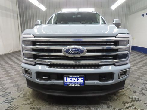 Used 2025 Ford F350 Platinum w/ Platinum Plus Package image 46