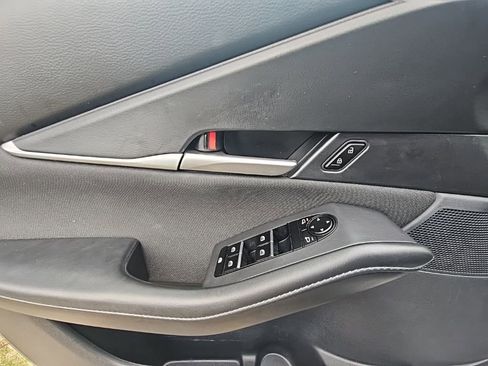 Certified 2023 MAZDA CX-30 AWD 2.5 S image 9