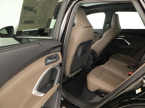 New 2025 Audi Q5 2.0T Premium Plus image 26