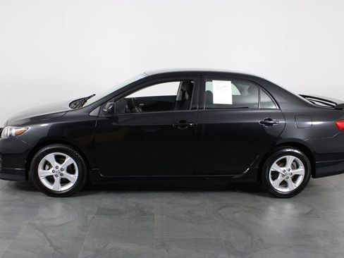 Used 2013 Toyota Corolla S image 10