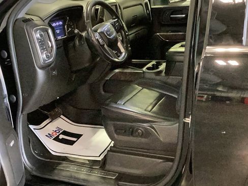Used 2022 GMC Sierra 3500 Denali w/ Denali Ultimate Package AWD/4WD image 10