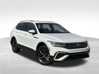 Used 2022 Volkswagen Tiguan SE