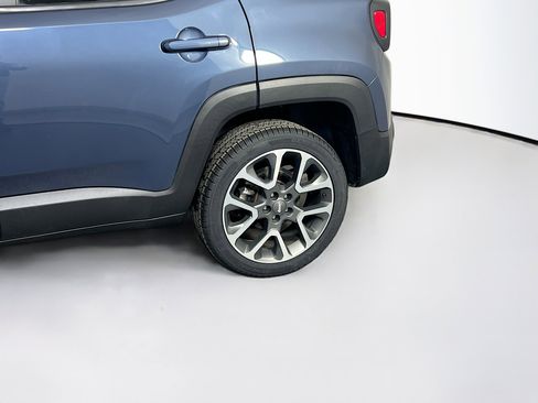 Used 2022 Jeep Renegade Limited w/ Sun, Sound & Wheels Group image 31