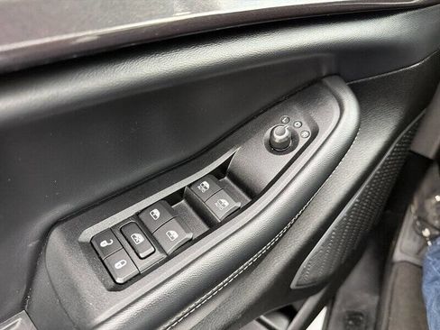 Used 2022 Jeep Grand Cherokee L Laredo AWD/4WD image 32