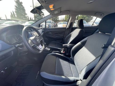 Used 2025 Nissan Versa SV FWD image 24