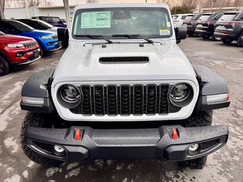 New 2026 Jeep Gladiator Mojave AWD/4WD image 7