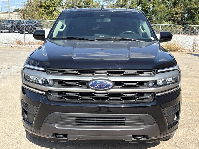 Used 2024 Ford Expedition XLT AWD/4WD image 12