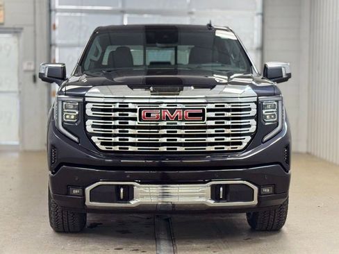 New 2026 GMC Sierra 1500 Denali w/ Technology Package image 2