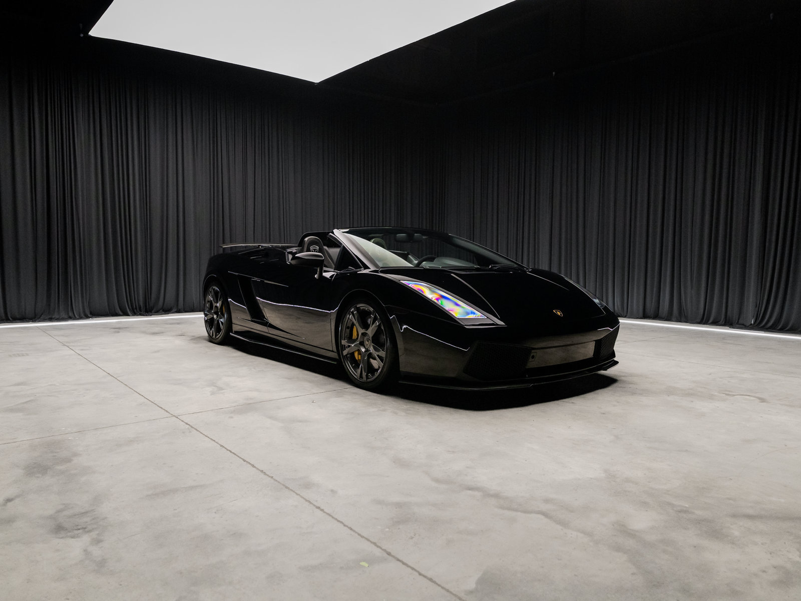 Used 2008 Lamborghini Gallardo Spyder AWD/4WD image 2