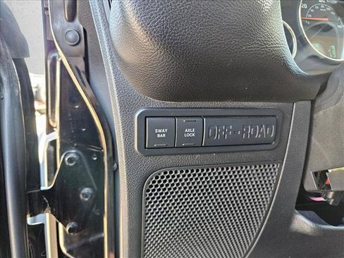 Used 2013 Jeep Wrangler Unlimited Rubicon w/ Connectivity Group AWD/4WD image 26