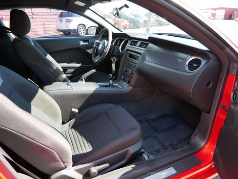 Used 2013 Ford Mustang Boss 302 w/ Boss 302 Accessory Pkg RWD image 8