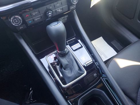 New 2026 Jeep Compass Latitude image 18