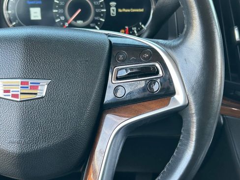 Used 2017 Cadillac Escalade ESV Premium Luxury RWD image 24