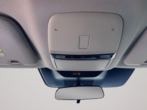 Used 2025 Nissan Murano SV FWD image 36