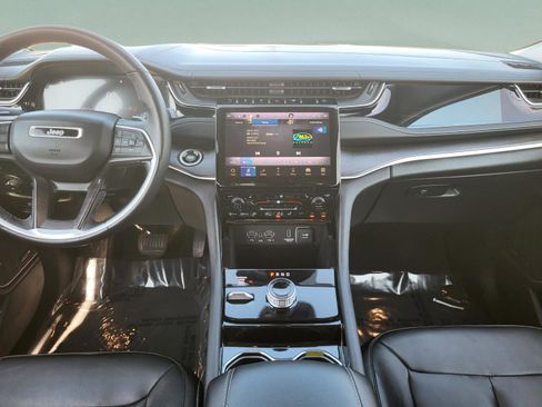 Used 2022 Jeep Grand Cherokee L Limited image 42